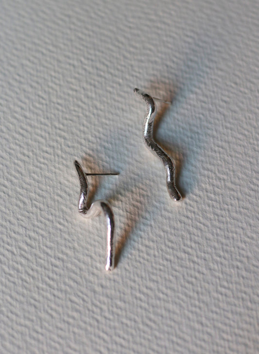 Conexión earrings