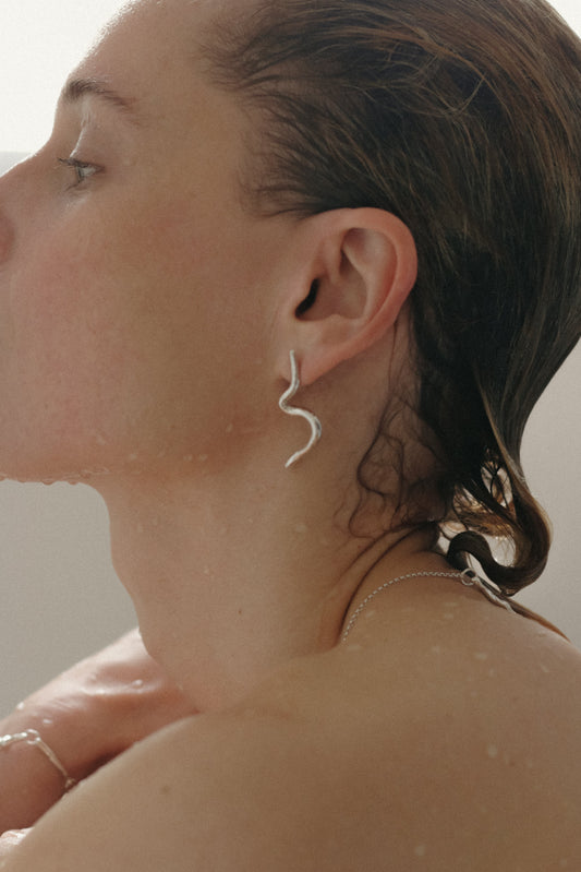 Conexión earrings
