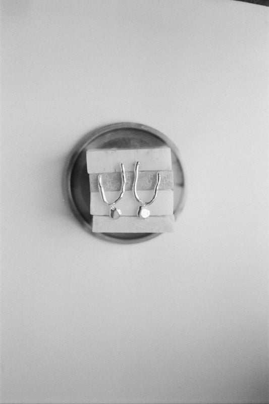 Pulso compartido earrings