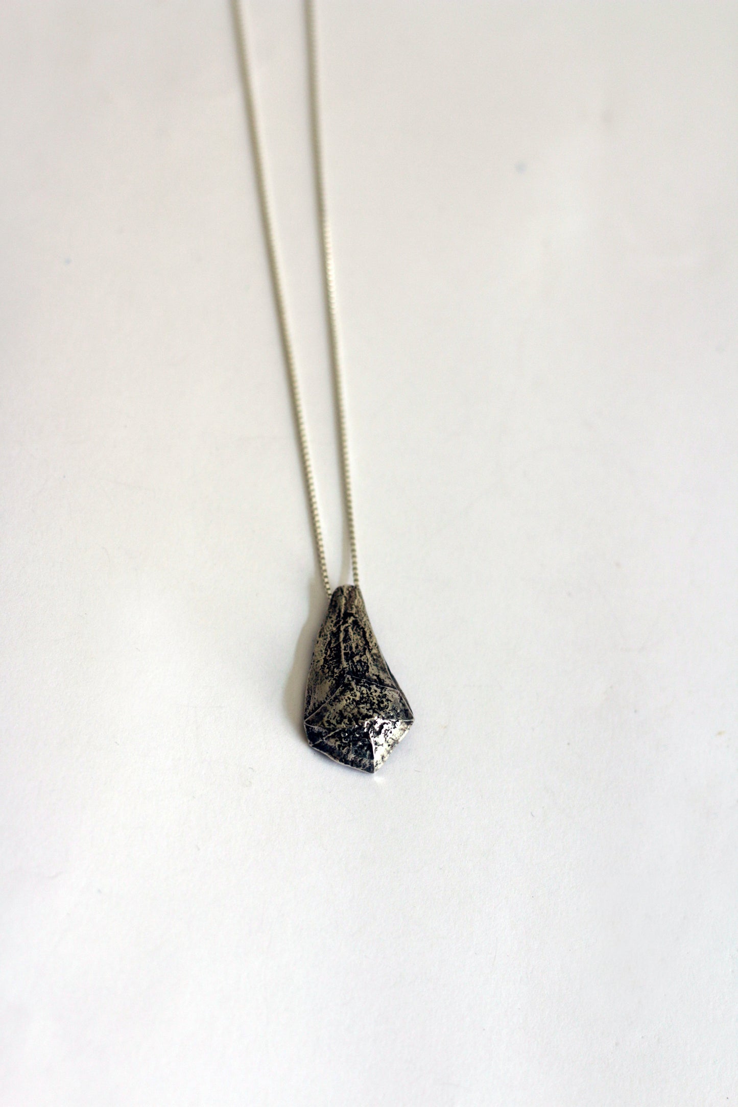 Collar piña grande