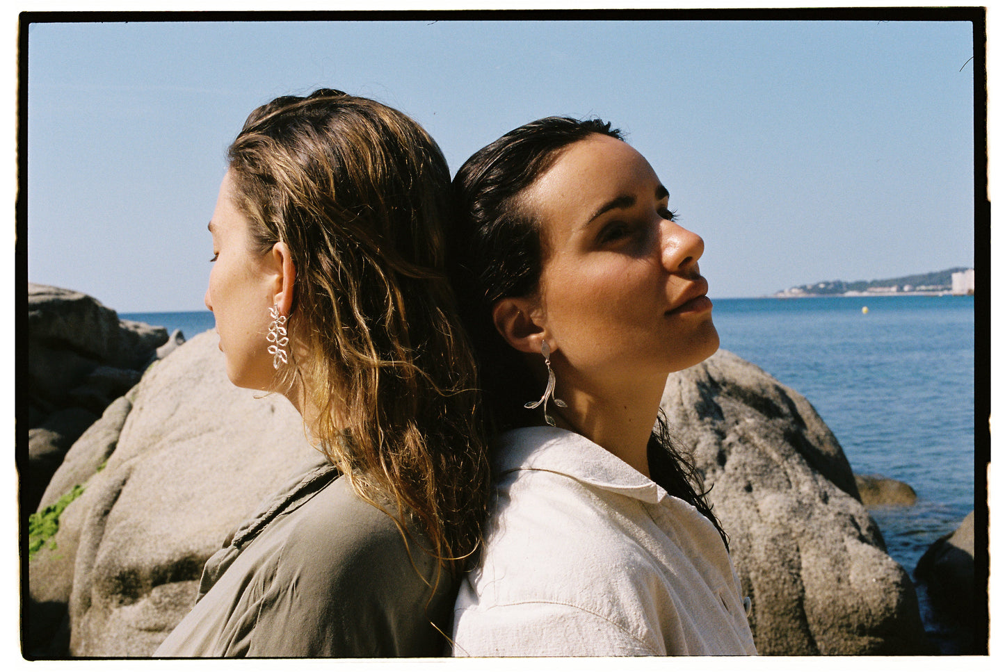 Pendientes Flora