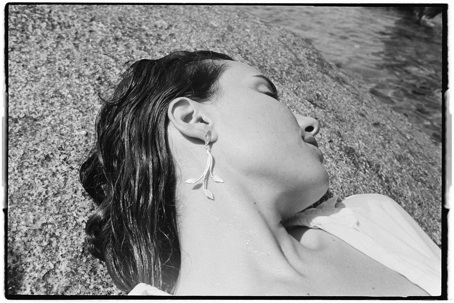 Pendientes Flora