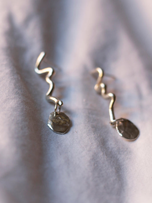 Conexión contigo earrings